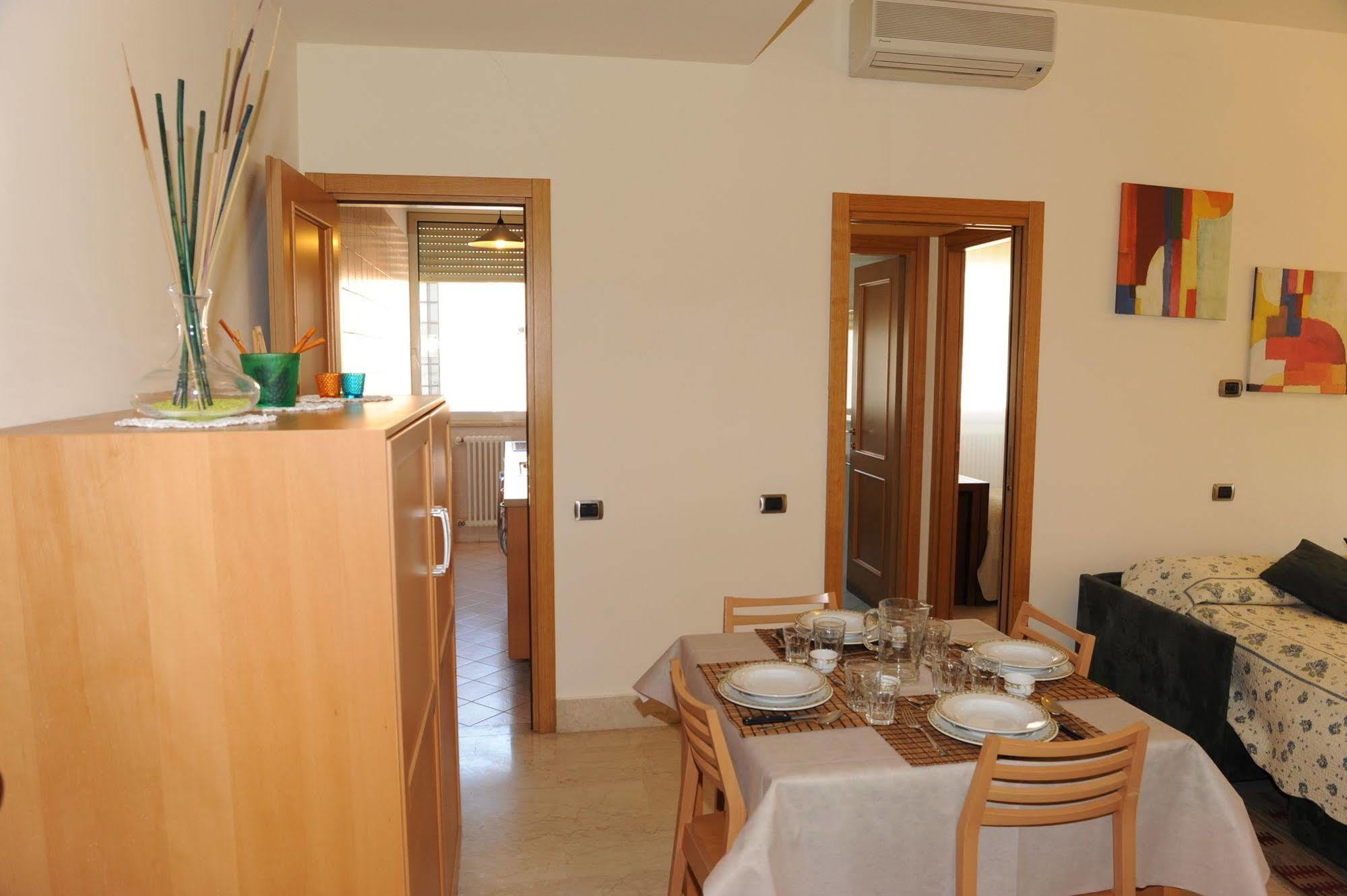 Lux Appartamenti Roma Ngoại thất bức ảnh