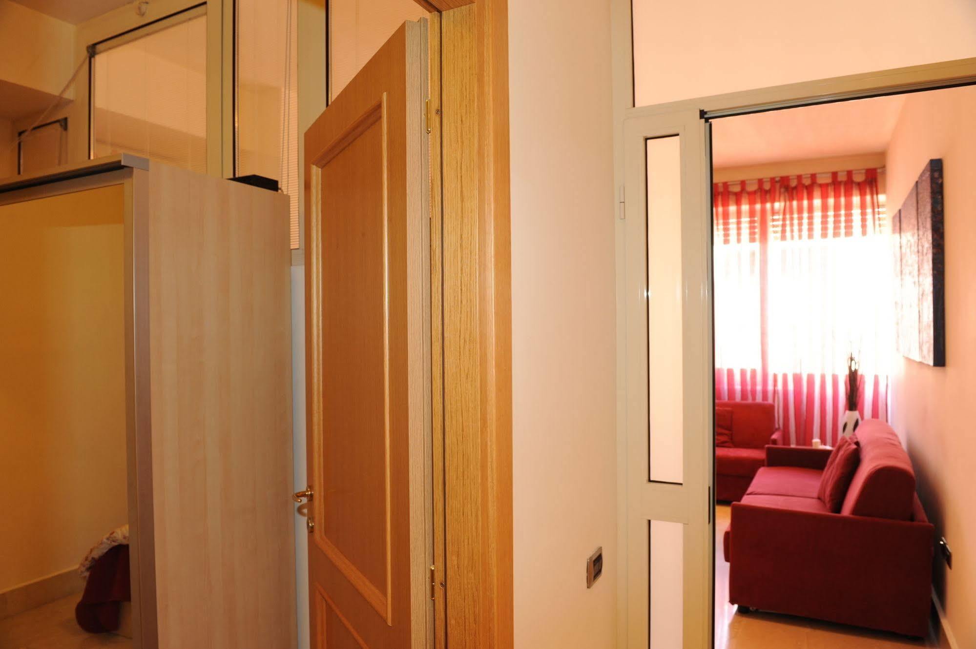 Lux Appartamenti Roma Ngoại thất bức ảnh