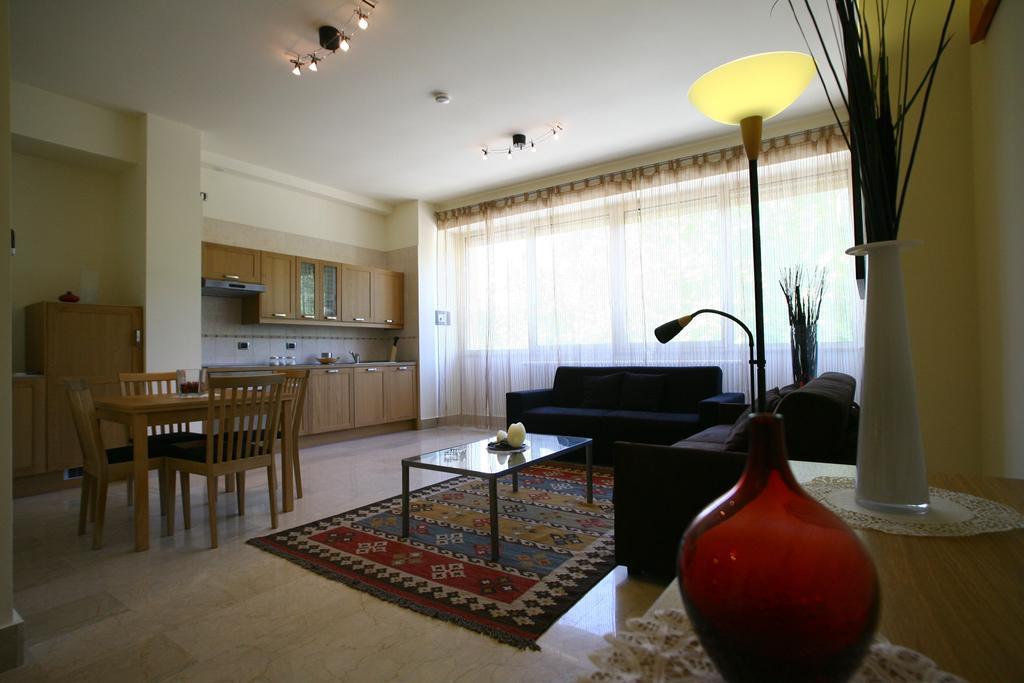 Lux Appartamenti Roma Ngoại thất bức ảnh